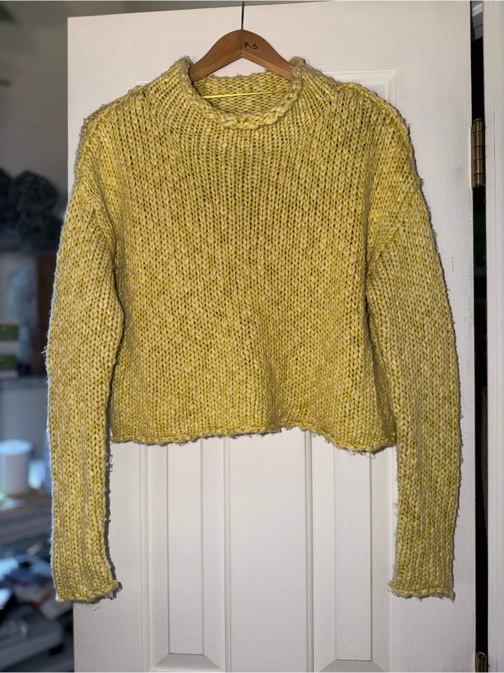 Free People Chunky Knit Cropped Sweater - Yellow. XS